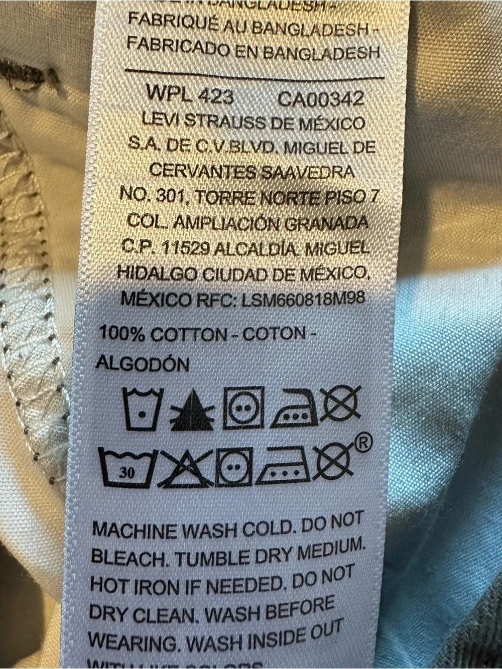 Signature by Levi Strauss Cargo Shorts Gray Men’s W33 Cotton Utility Casual